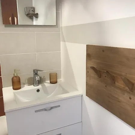 Au Près De Appartement *